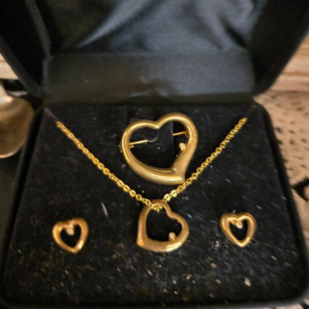 vintage heart jewelry set necklace earrings brooch